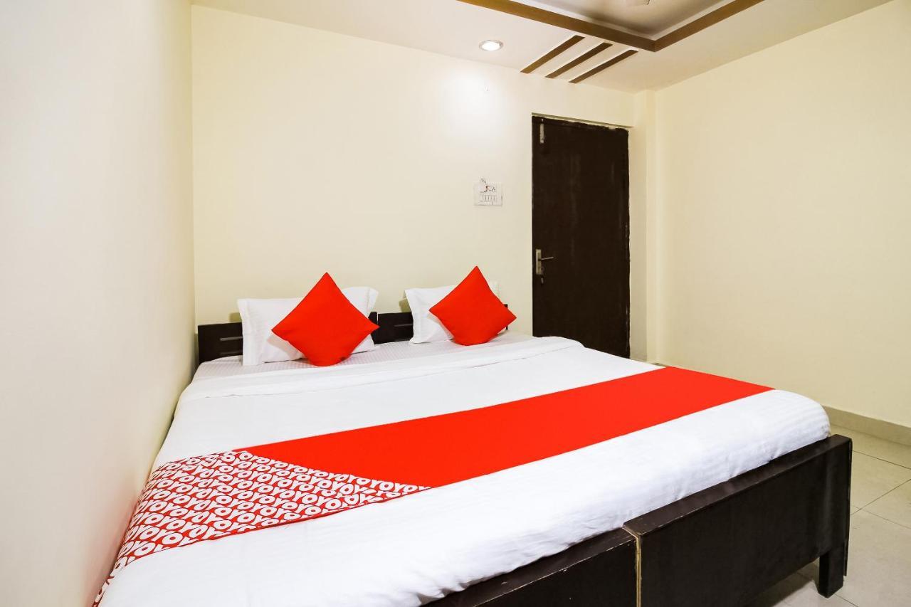 Oyo 45320 Hotel Mars Agartala Pokoj fotografie